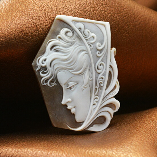 楽天市場】カメオ 女性人物像 繊細＆立体的な彫刻 イタリアの彫刻家