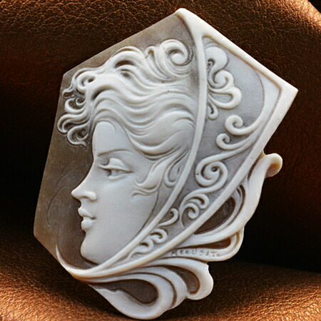 楽天市場】カメオ 女性人物像 繊細＆立体的な彫刻 イタリアの彫刻家