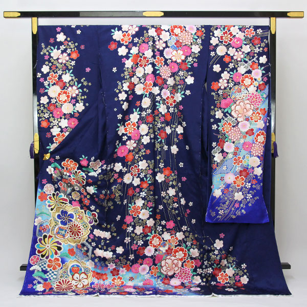 ゆりのはな 本振袖 京友禅金彩加工ボカシ 金駒刺繍 たたき染め 正絹