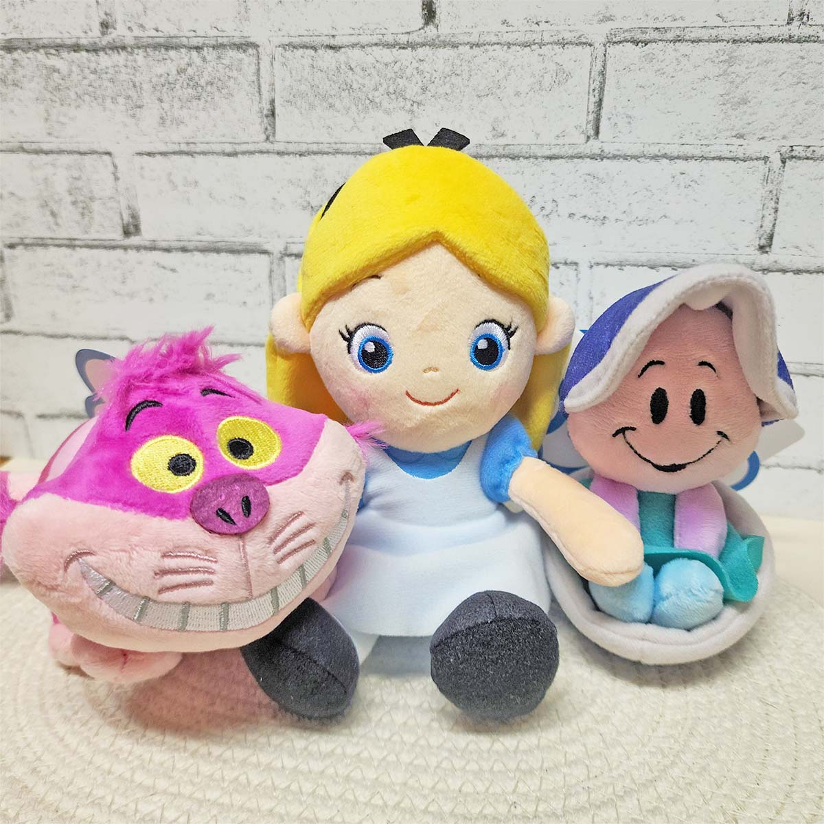 楽天市場】不思議の国のアリス ぬいぐるみ アリス チェシャ猫 ヤング