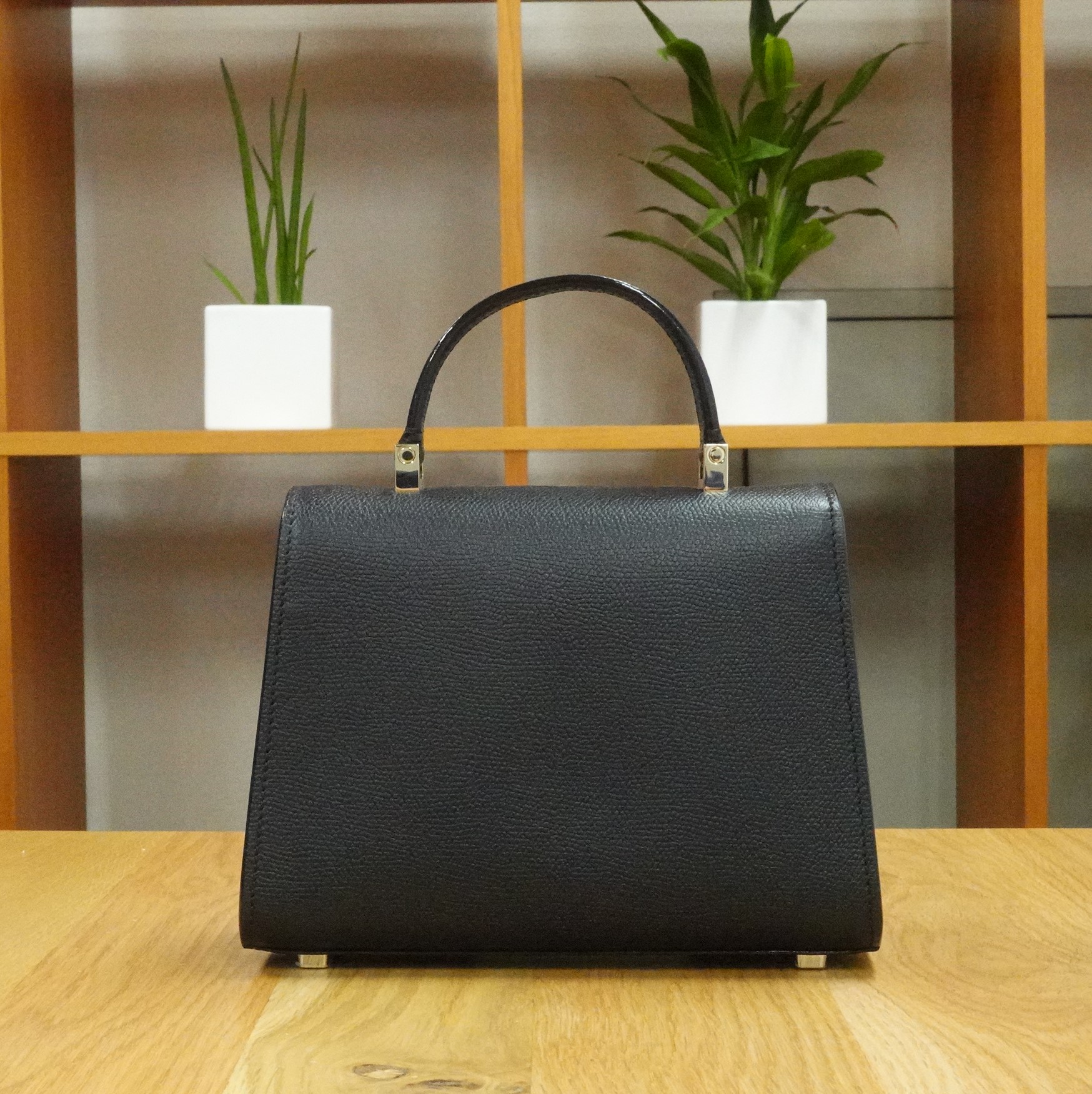 楽天市場】Valextra ヴァレクストラ Iside Micro マイクロ イジィデ