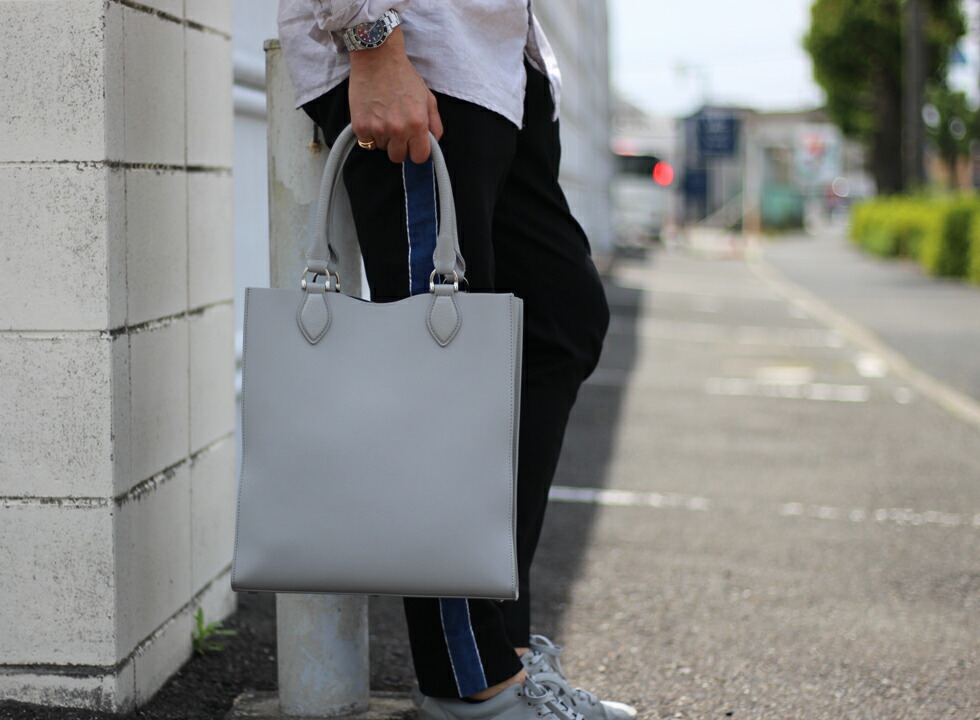 楽天市場】GALLERIANT ガレリアント 薄マチレザートートバッグ GLS