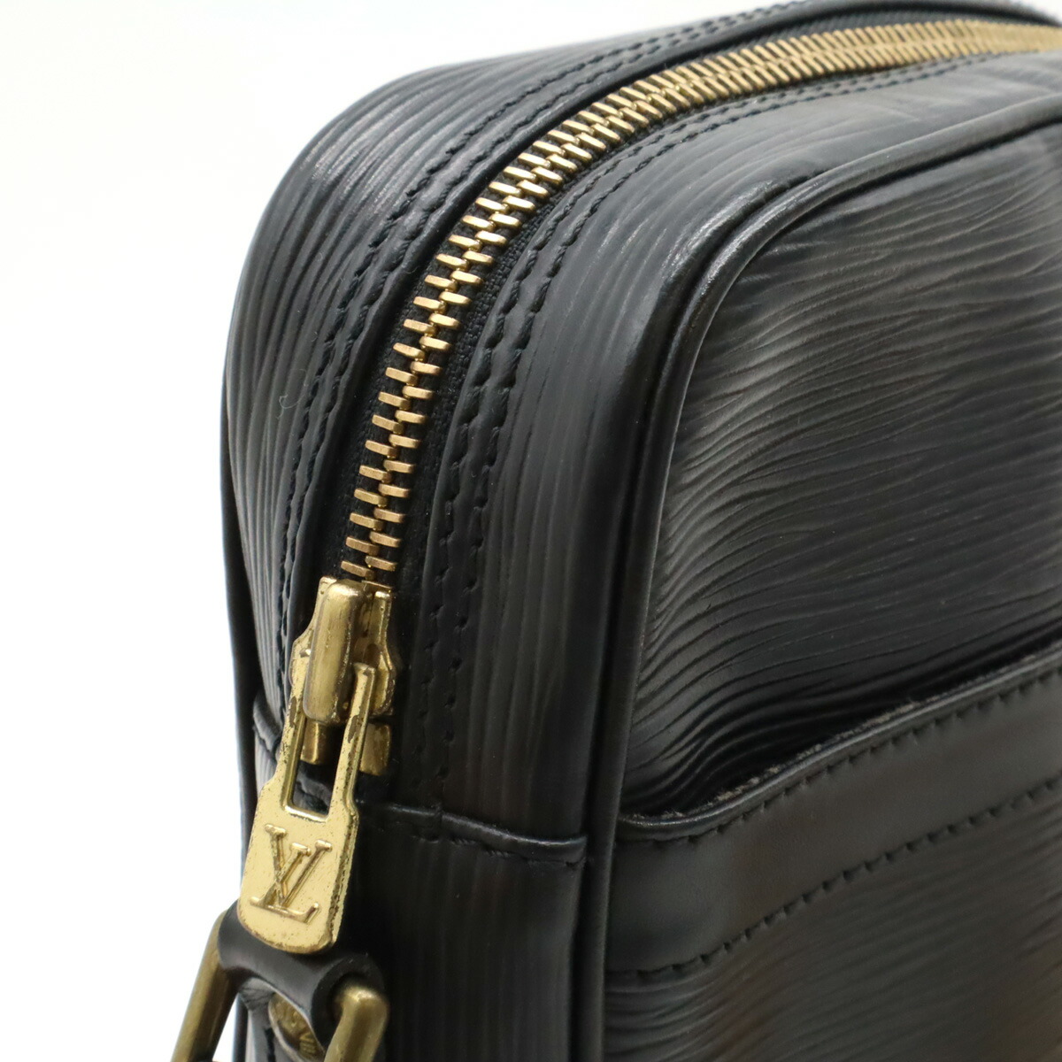 楽天市場】LOUIS VUITTON ルイ ヴィトン エピ ダヌーブ ショルダー