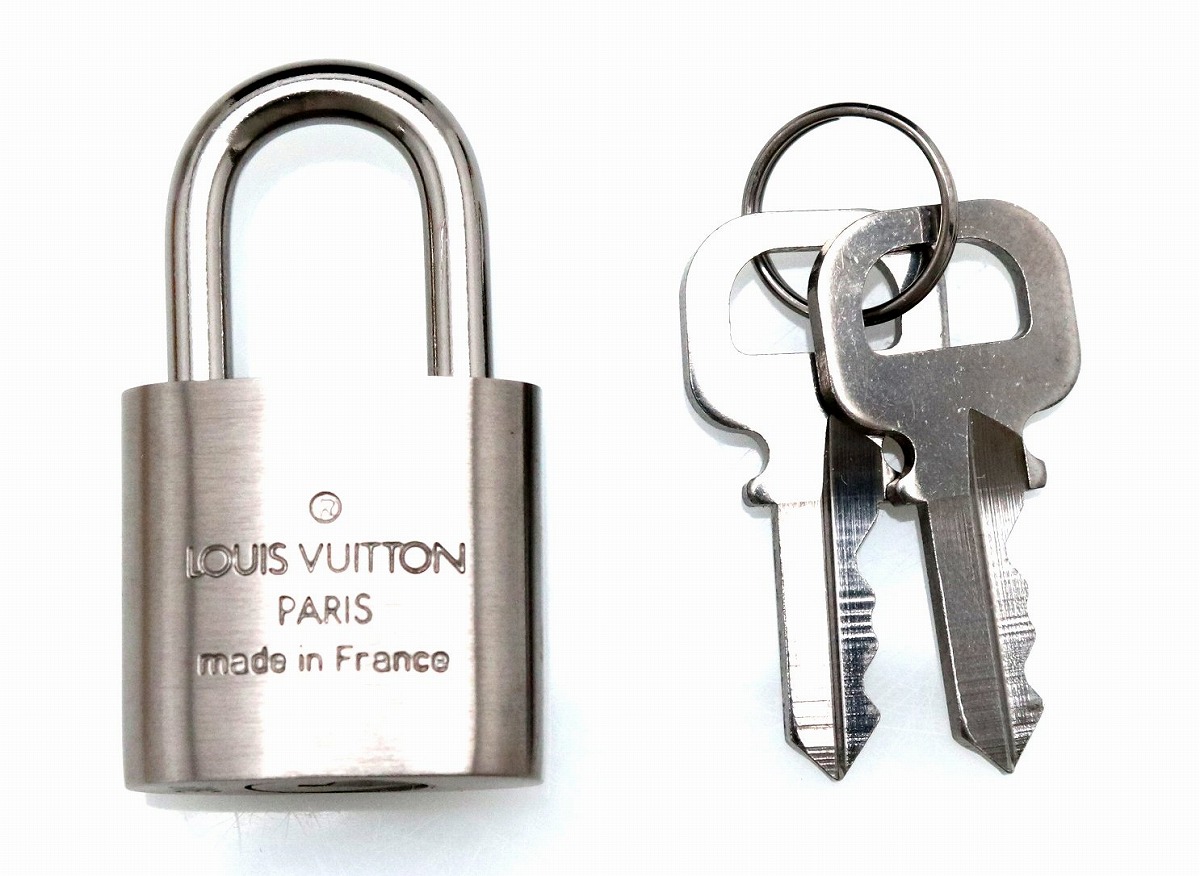 楽天市場】【新品未使用品】LOUIS VUITTON ルイ ヴィトン カデナ