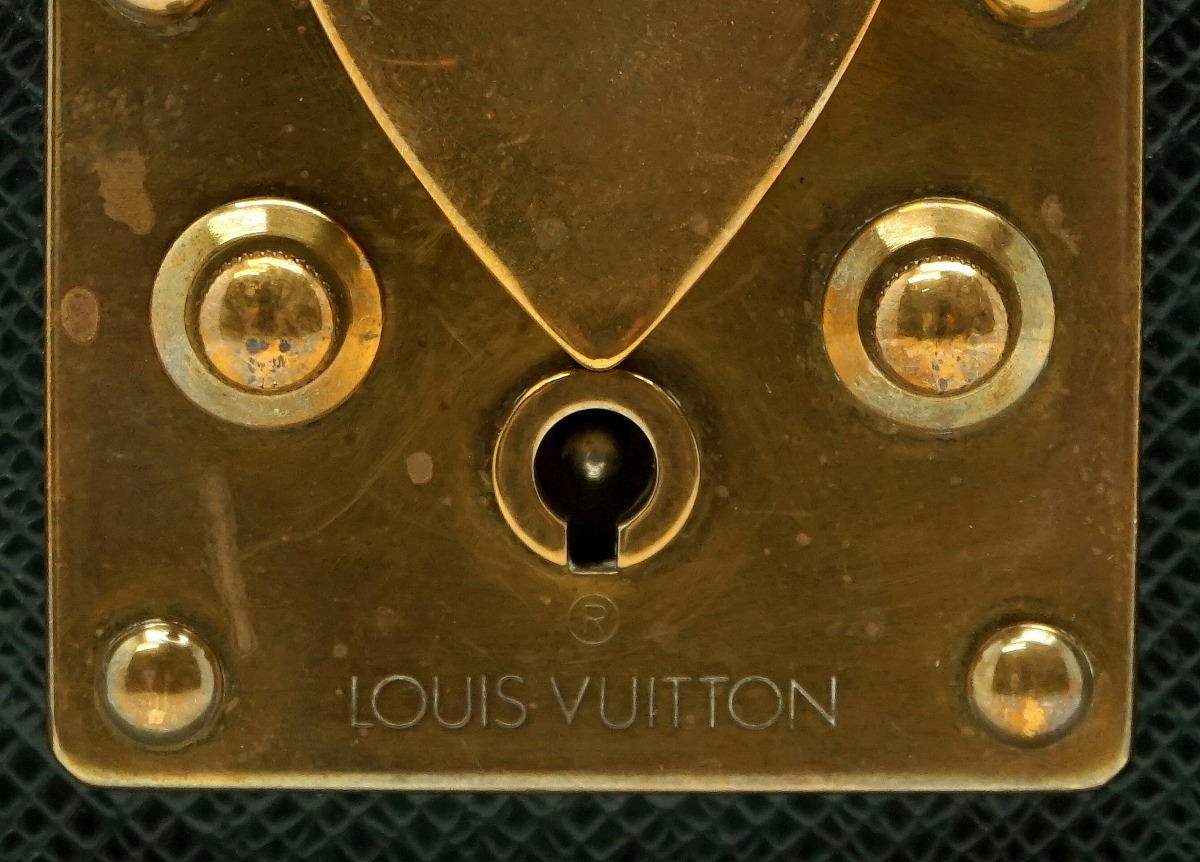 楽天市場】【バッグ】LOUIS VUITTON ルイ ヴィトン タイガ