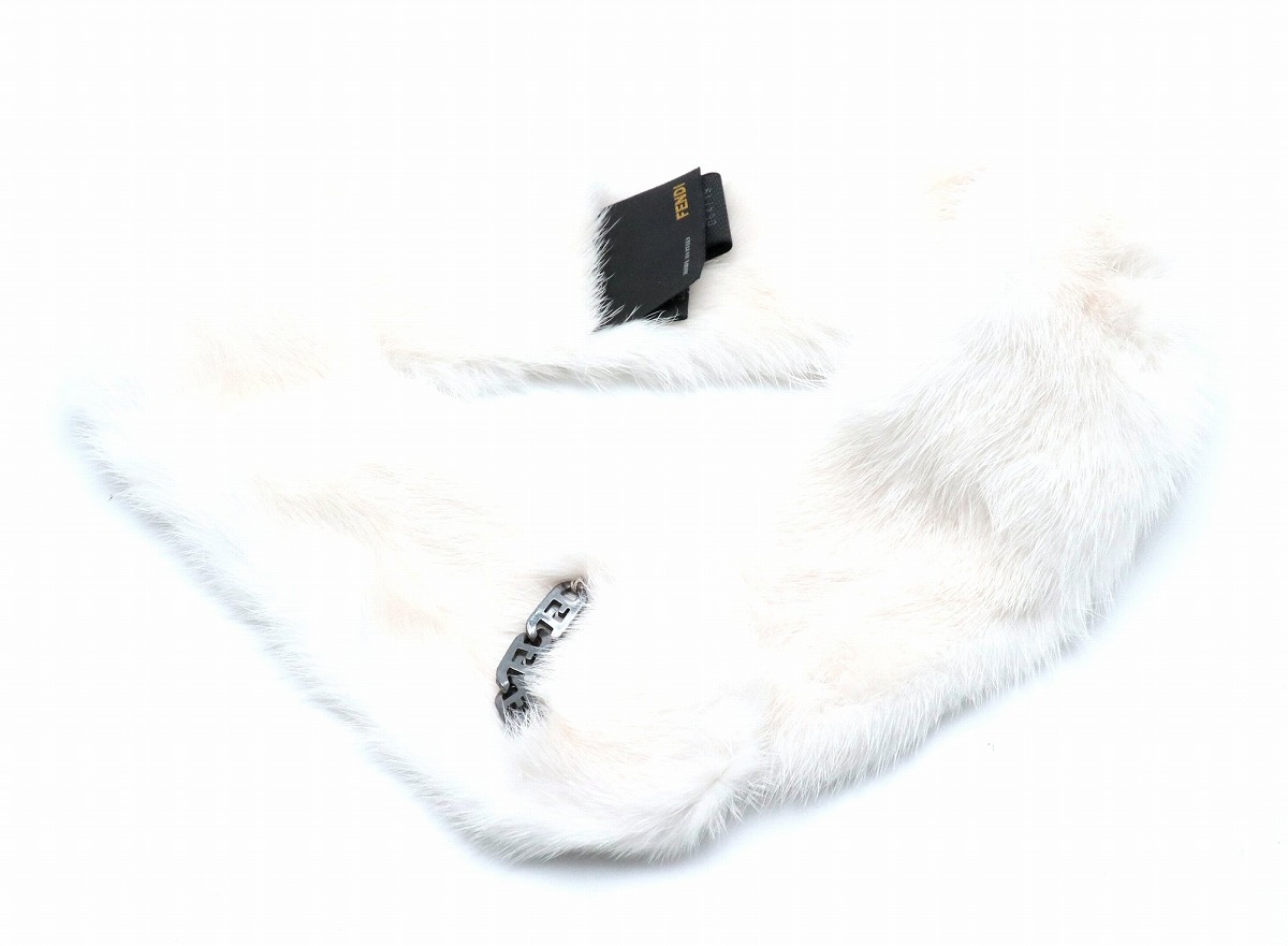 楽天市場】【アパレル】FENDI フェンディ ファー 襟巻 マフラー ネック