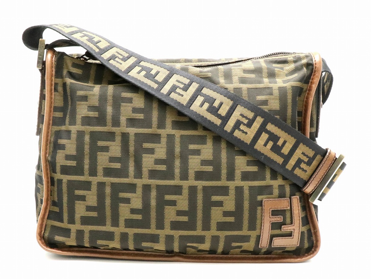 楽天市場】【バッグ】FENDI フェンディ ズッカ柄 ショルダーバッグ