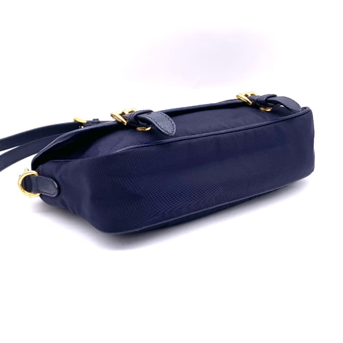 楽天市場】【中古】良品 PRADA プラダ 三角ロゴ プレート ナイロン