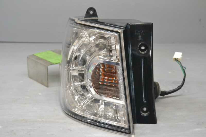 楽天市場】MPV 23S 前期(LY3P) 純正 スタンレー 破損無 取付OK 動作