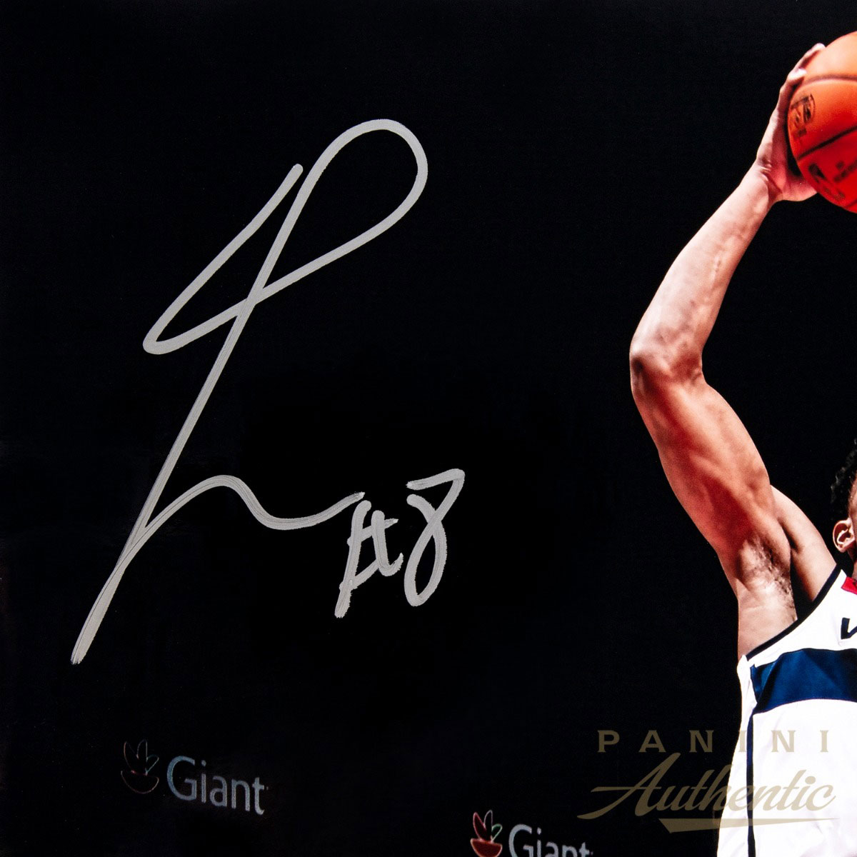 楽天市場】八村塁 直筆サイン入り 16x20 フォト 88枚限定！ / Rui