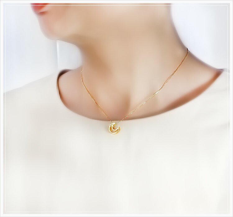 楽天市場】K18 ムーンペンダントトップ(Moonlight)(月)(18k、18金製