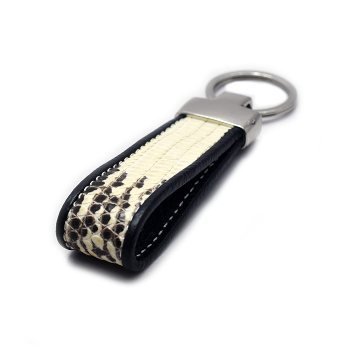 楽天市場】【メール便送料無料】本革 リングマークリザード ストラップ