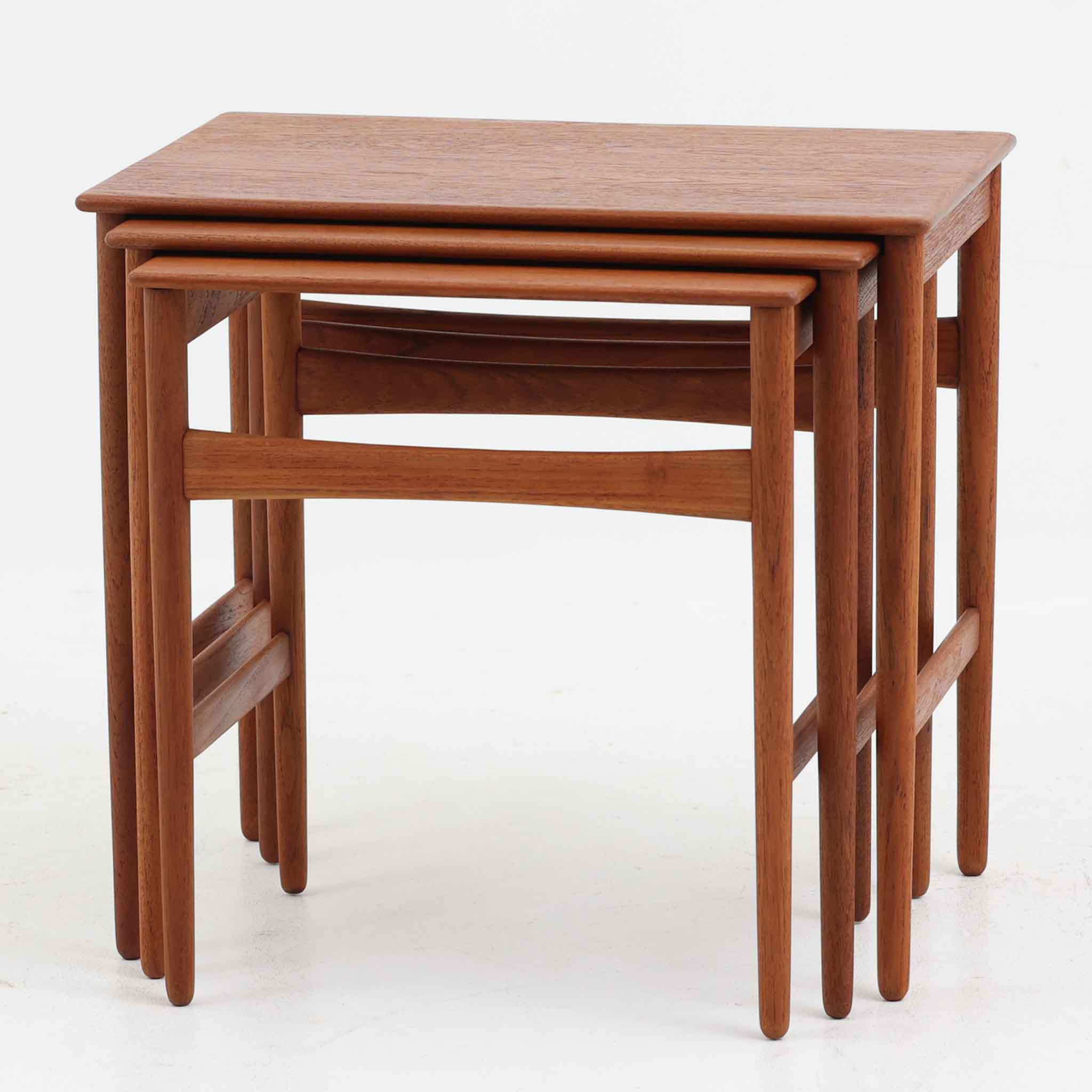 楽天市場】Hans J. Wegner ネストテーブル AT40 チーク無垢 幅52cm