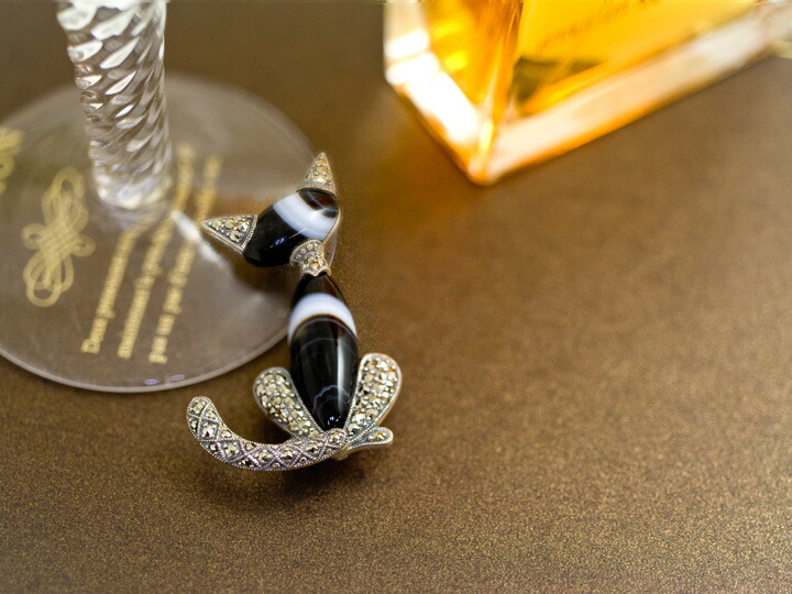 楽天市場】碌山 ブローチ アンティーク 縞メノウ（オニキス