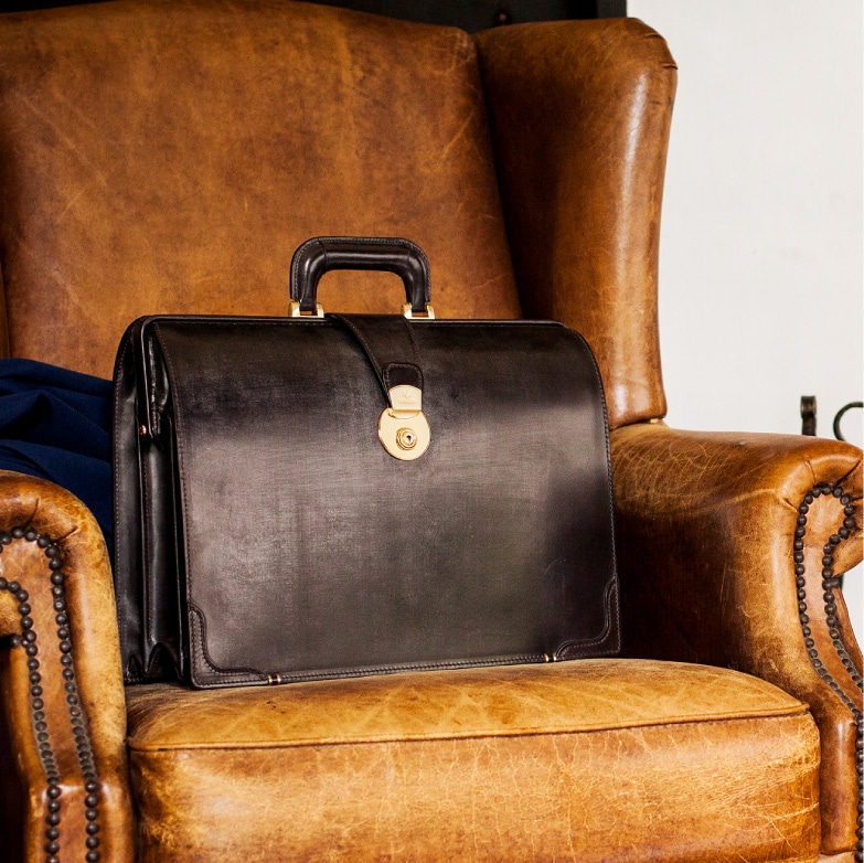 楽天市場】【ココマイスター】ブライドル・ダレスバッグ メンズ 革