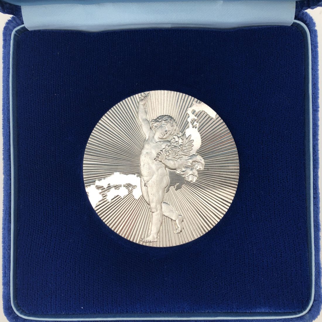 楽天市場】青函トンネル・瀬戸大橋開通 記念貨幣発行記念メダル（純銀