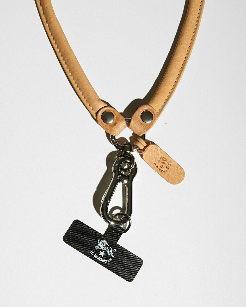 楽天市場】イルビゾンテ IL BISONTE レザー スマートフォンストラップ