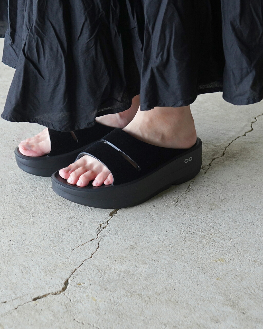 楽天市場】ウーフォス OOFOS ウーメガ ウーアー OOmega OOahh Limited