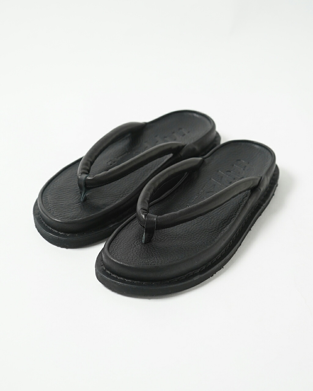 楽天市場】【SALE！20%OFF】トリッペン trippen トングサンダル