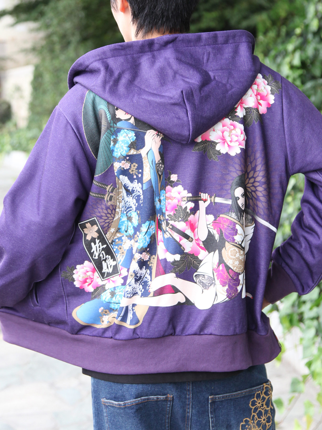 楽天市場】＜送料無料＞【抜刀娘】“闇夜放浪”刺繍入りZIP パーカー