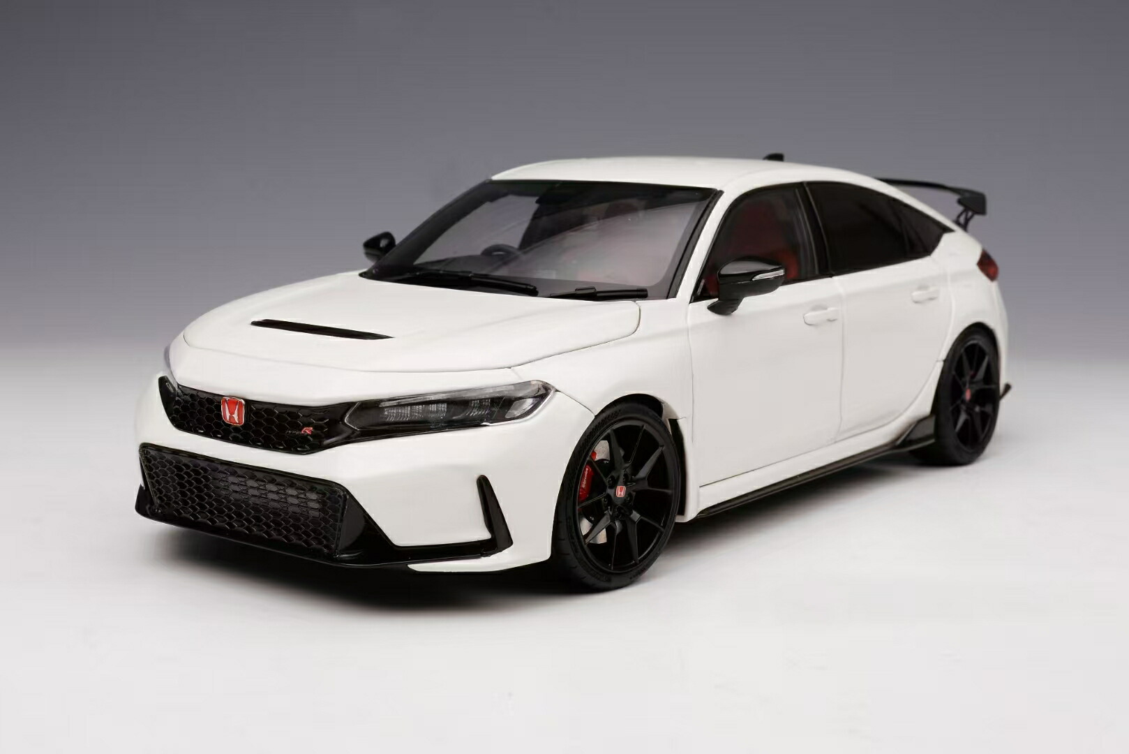 楽天市場】MotorHelix モーターヘリックス 1/18 ミニカー ダイキャスト