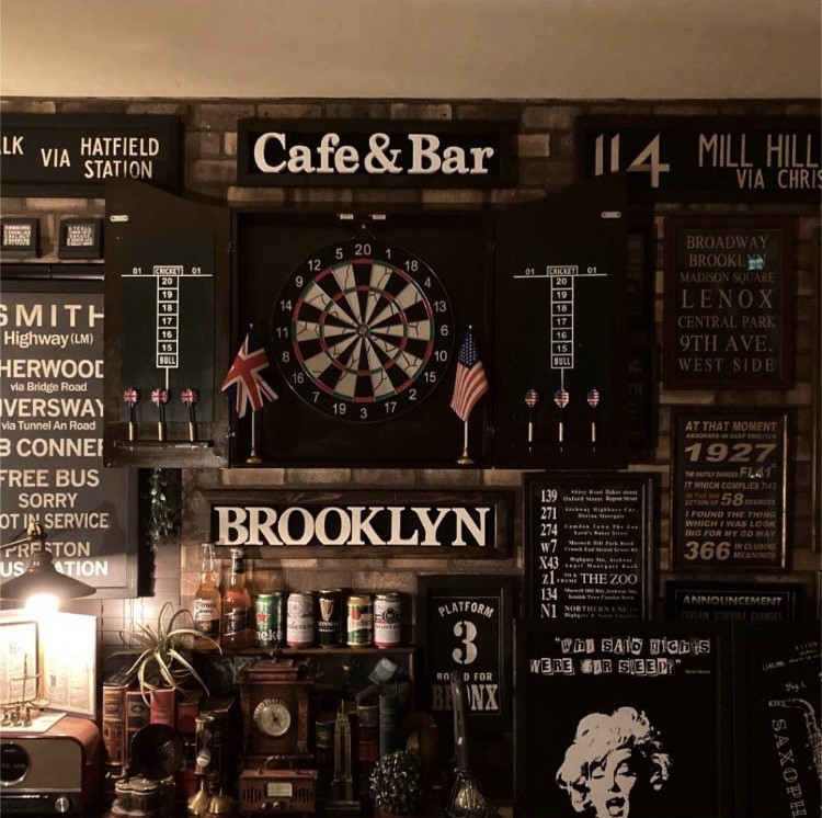 ダーツボード ケース付 アンティーク ダーツボード ケース付