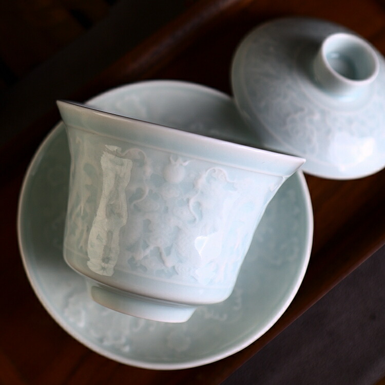 ⭐️中国古陶磁 古玩 古美術品 青磁 霊芝紋様 茶器 茶碗 景徳鎮 骨董品