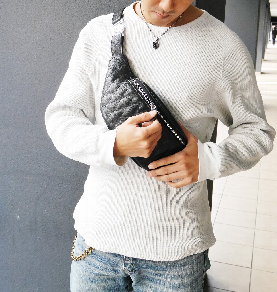 楽天市場】ボディバッグ 本革 レザー Deep Zone キルティング加工 牛革