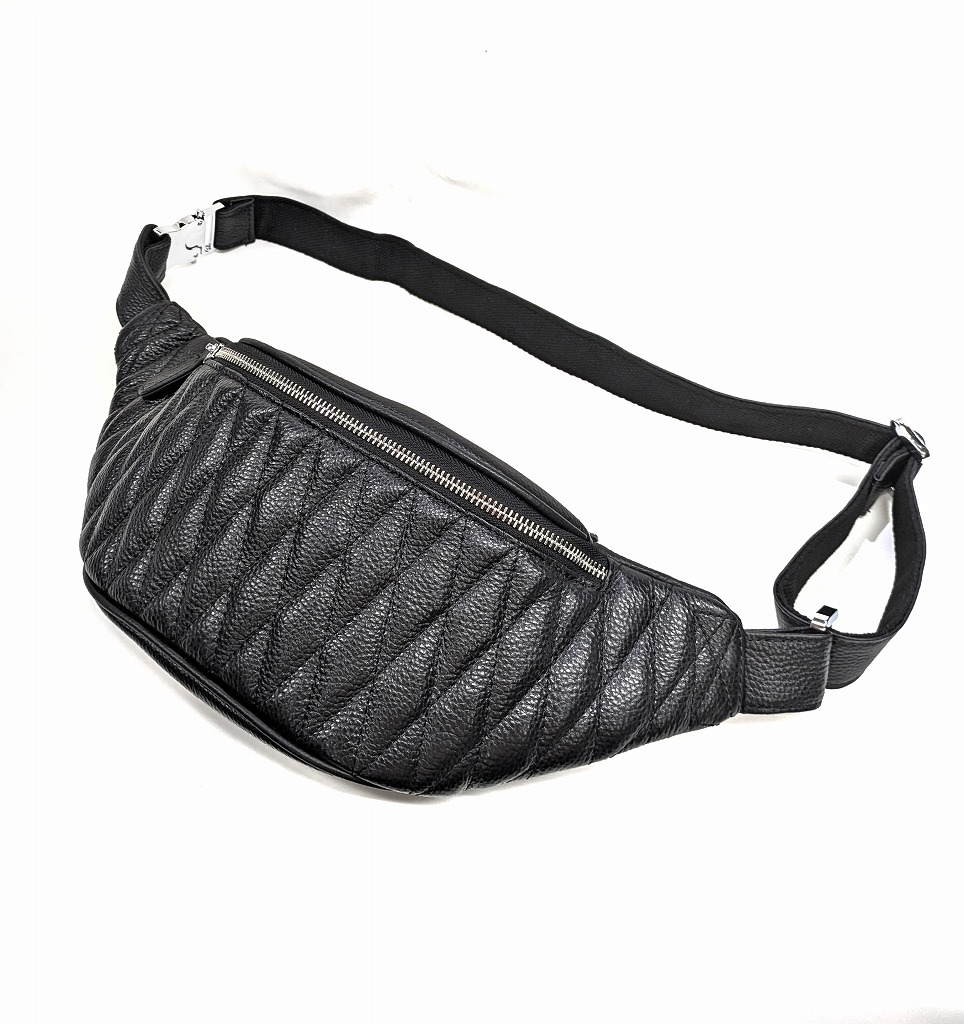 楽天市場】ボディバッグ 本革 レザー Deep Zone キルティング加工 牛革