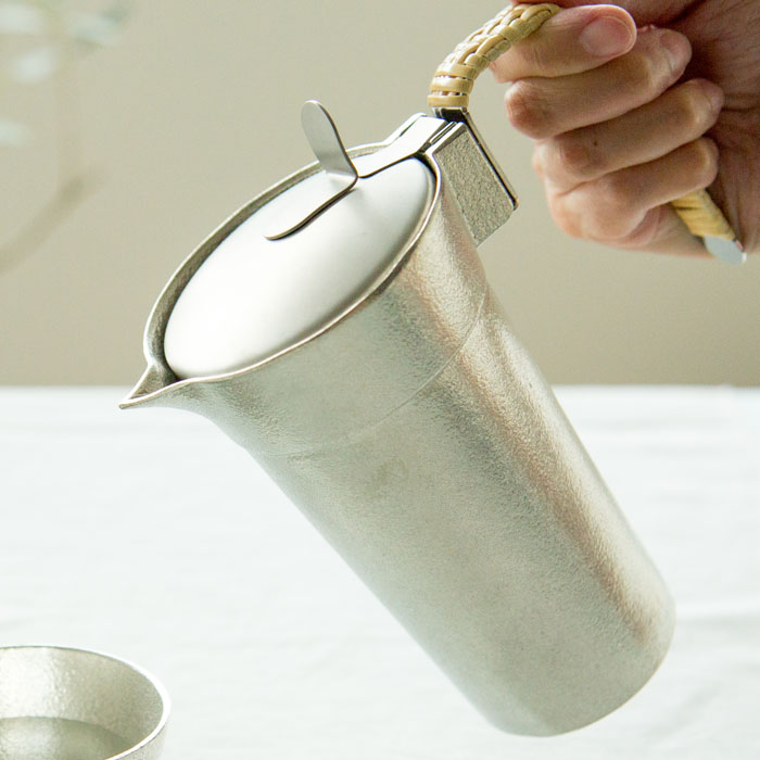 楽天市場】【ポイント10倍！】能作 錫100％ 蓋付きちろり Lサイズ