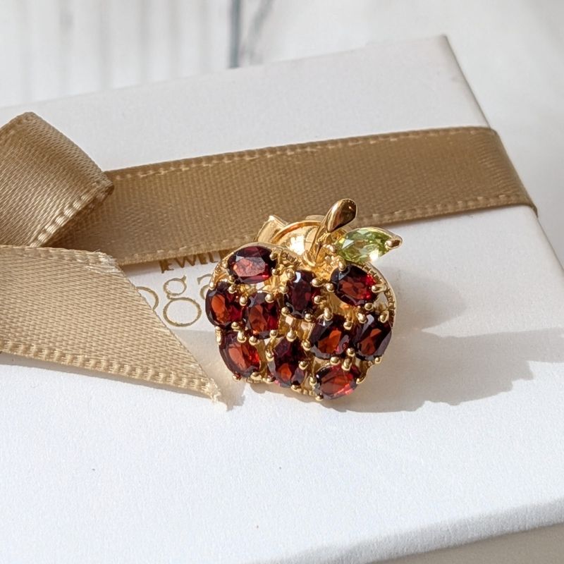 楽天市場】【碌山】シルバー ガーネット りんご ピン ブローチ碌山