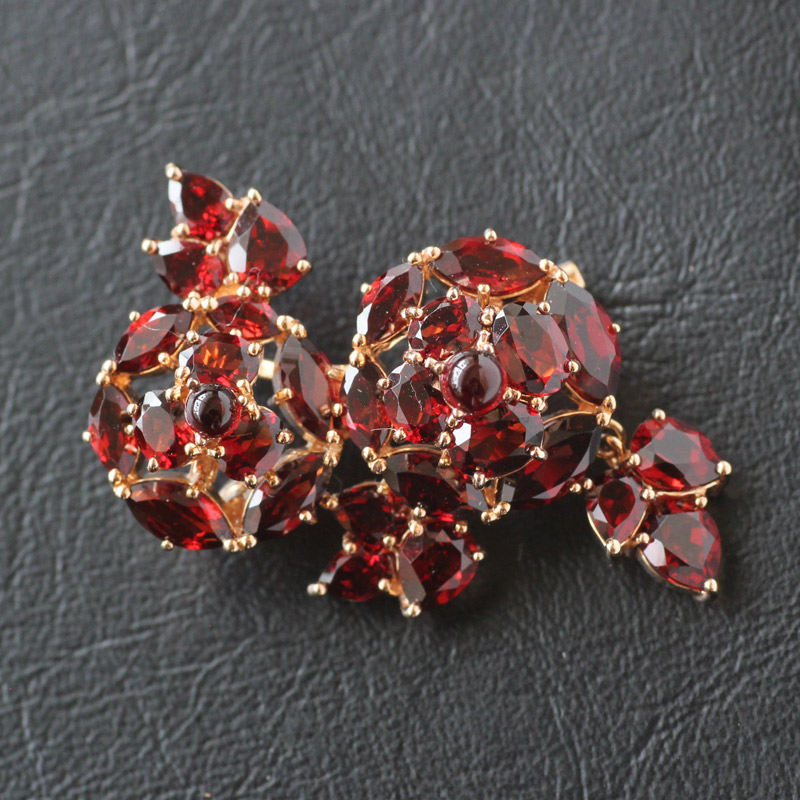 楽天市場】【碌山】 シルバー ガーネット ローズ ブローチ シルバー925