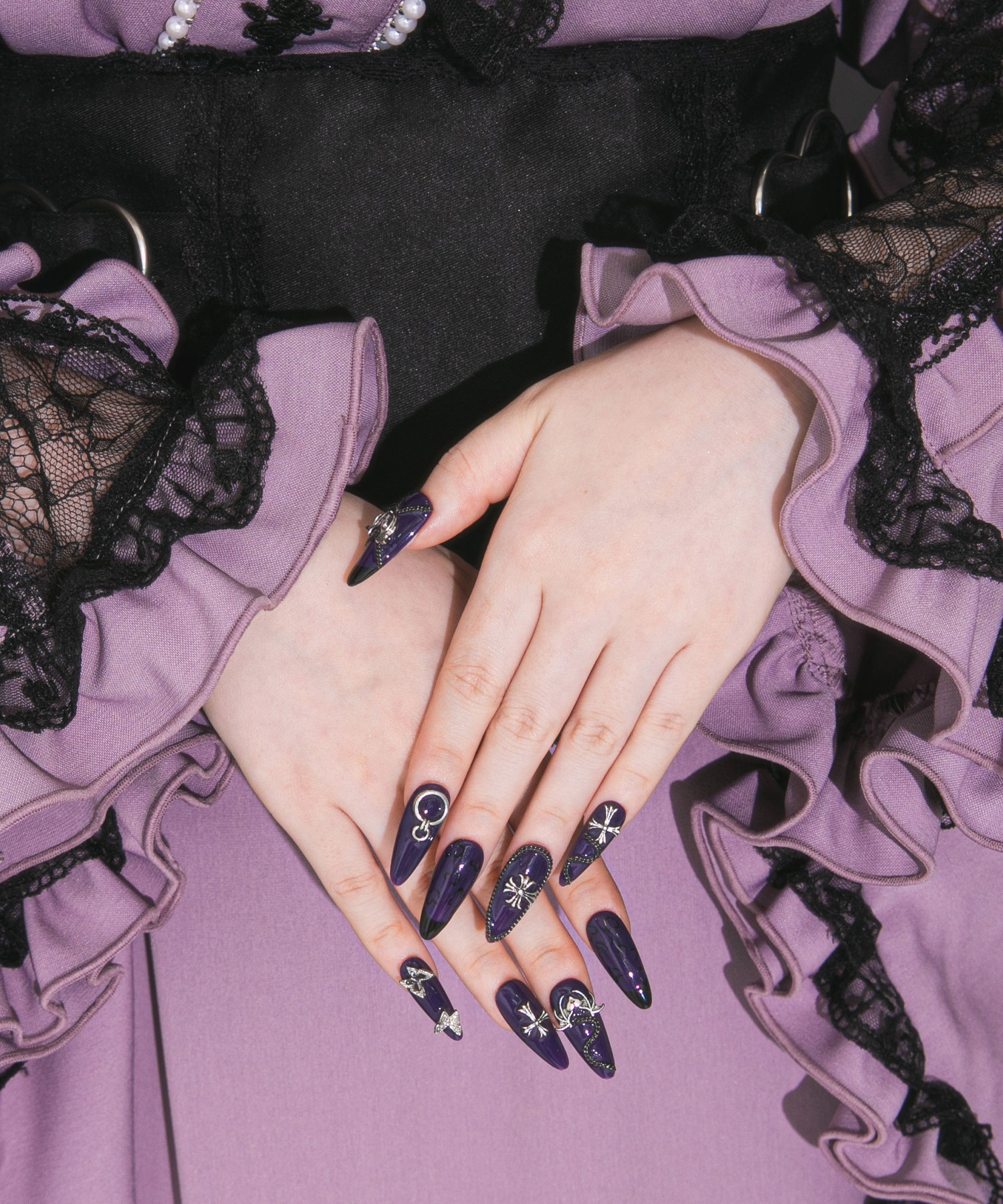 楽天市場】リリィヴェノムロックネイルチップ : 夢展望 YUMETENBO