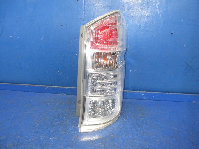 楽天市場】ステップワゴン RK5 純正（ブレーキ・テールランプ｜ライト