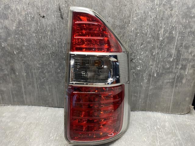 楽天市場】ノア テールランプ zrr70の通販