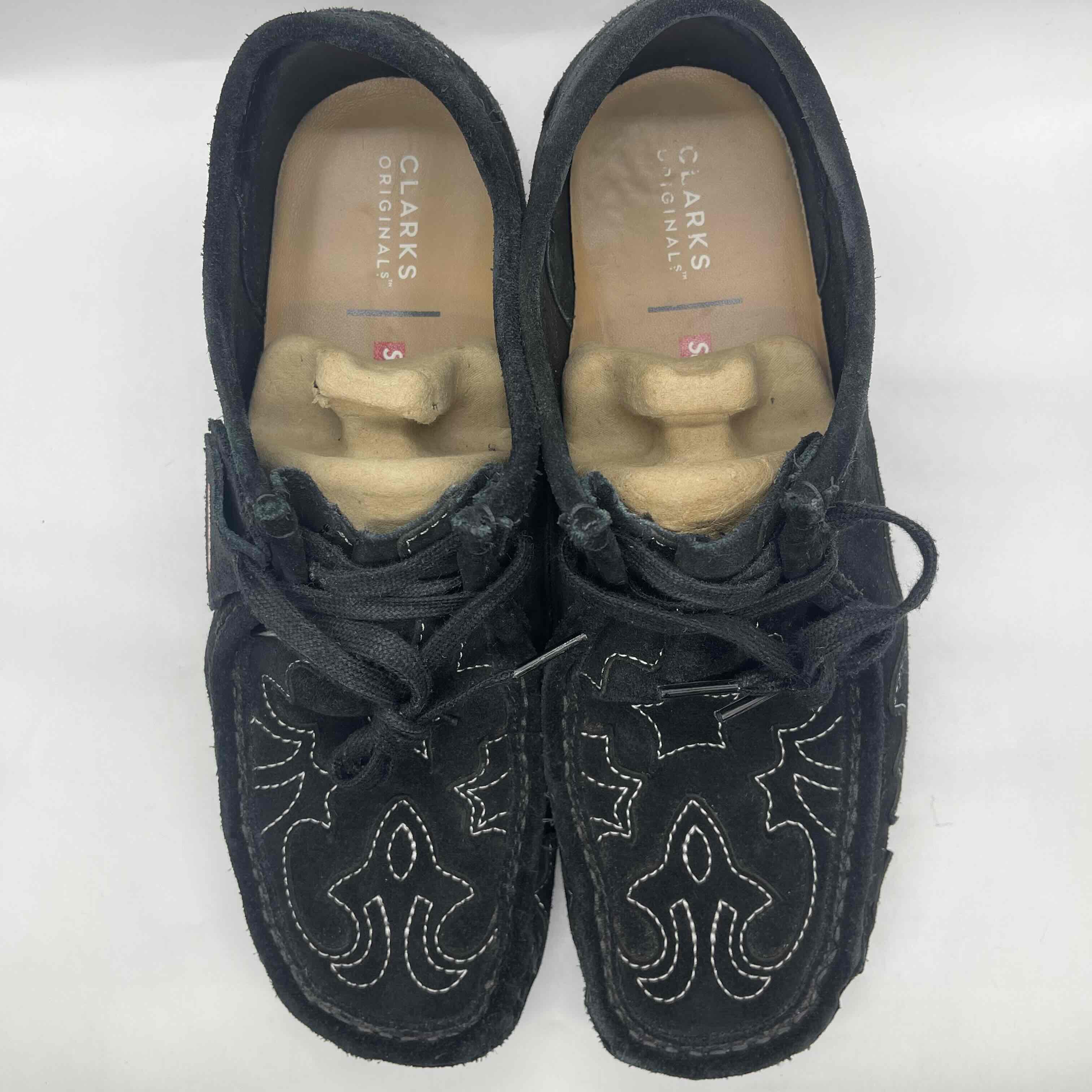 楽天市場】Supreme 23ss Clarks Wallabee 28.5cm シュプリーム