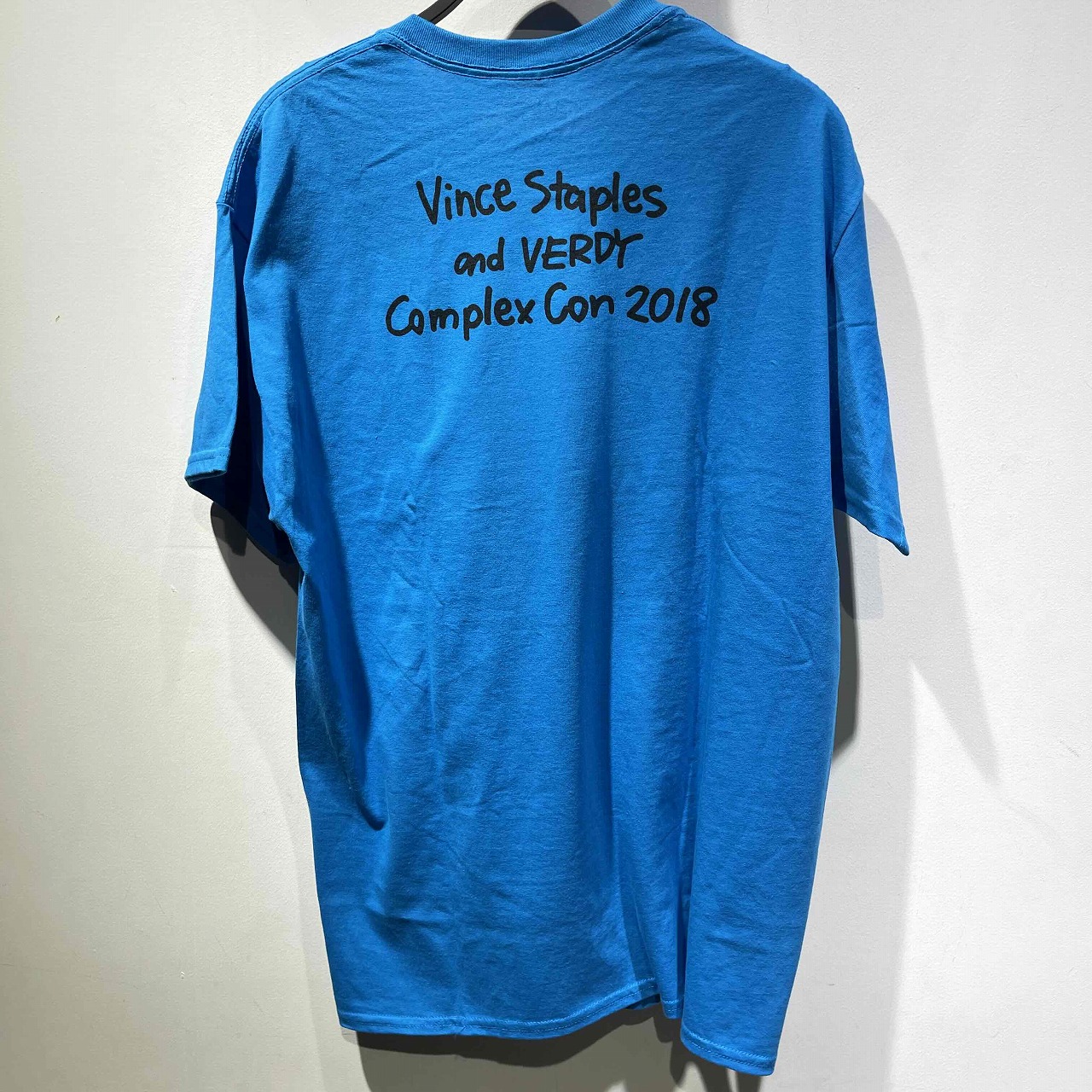 楽天市場】VERDY x COMPLEX CON 2018 FM! VICK T-SHIRT Size-L ヴェル