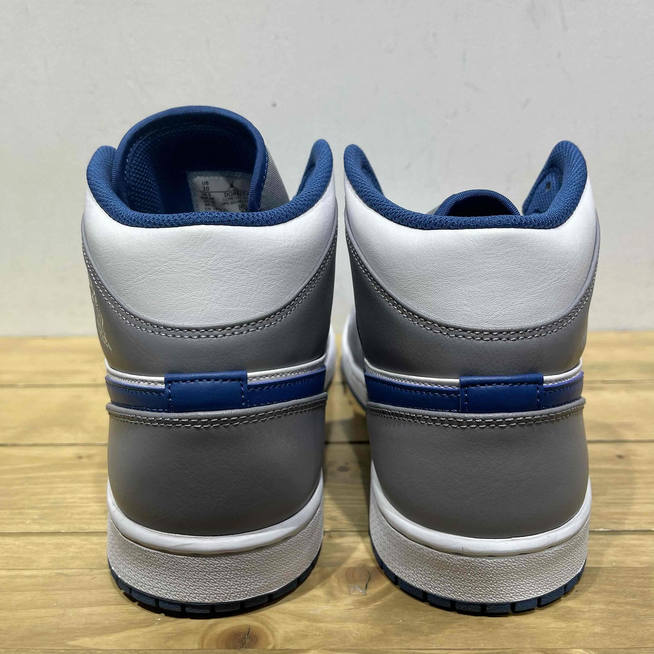 楽天市場】NIKE AIR JORDAN 1 MID 