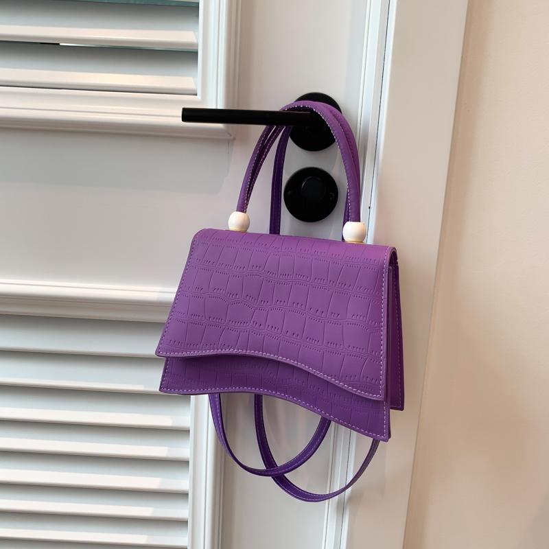 楽天市場】ショルダーバッグ クロコ 型押し 台形 ハンドバッグ