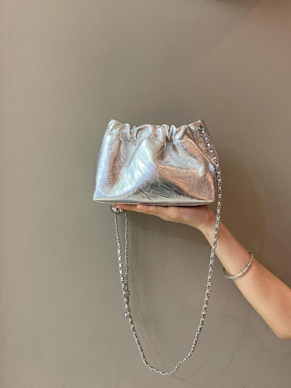 楽天市場】ショルダーバッグ チェーン シルバー レディース くしゅく