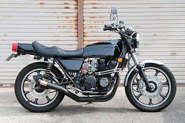 新品未開封！ブラックテール Z400FX BEET JAPAN！ ブラックテール