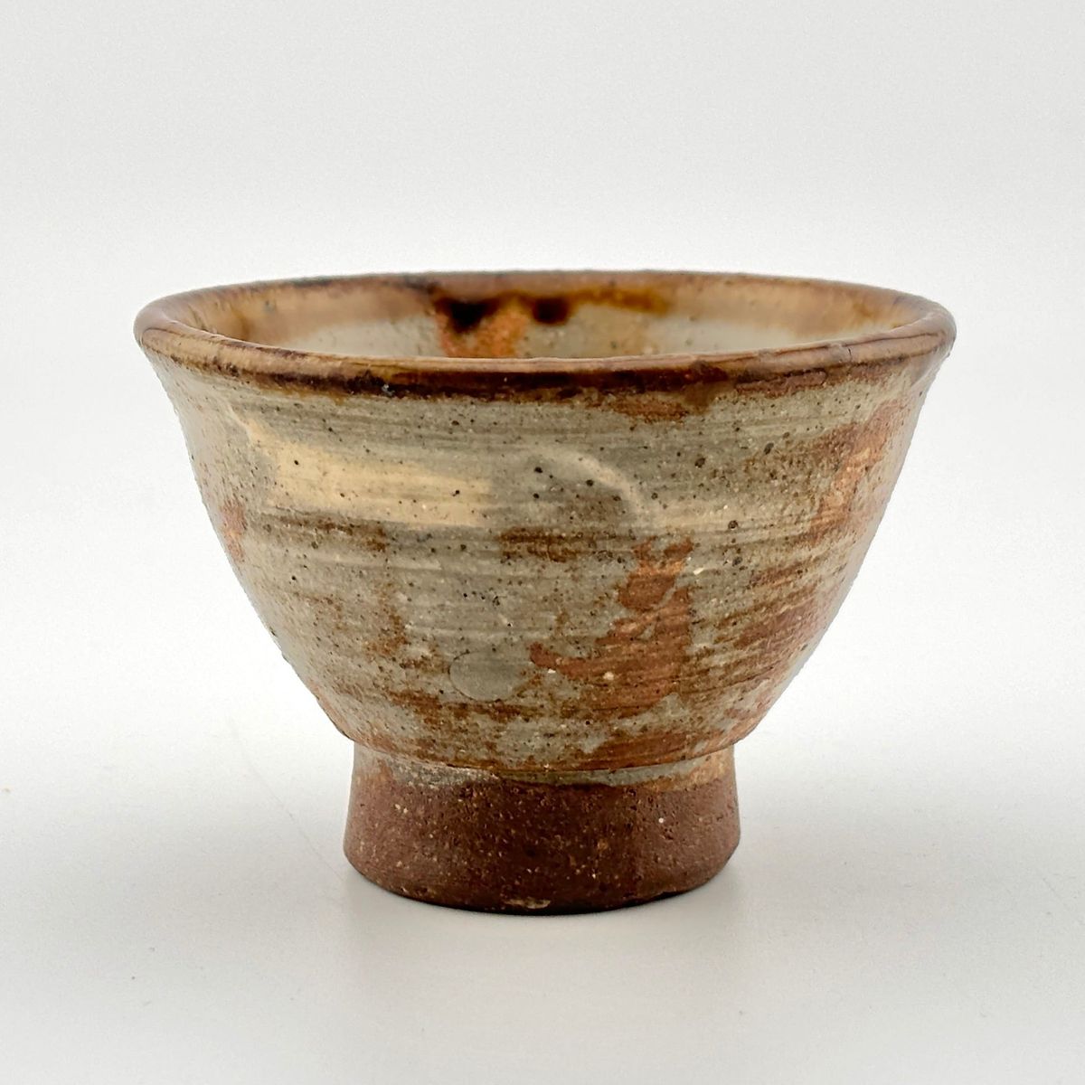 楽天市場】壺屋焼 人間国宝 金城次郎作 魚文ぐい呑 やちむん 壺屋焼