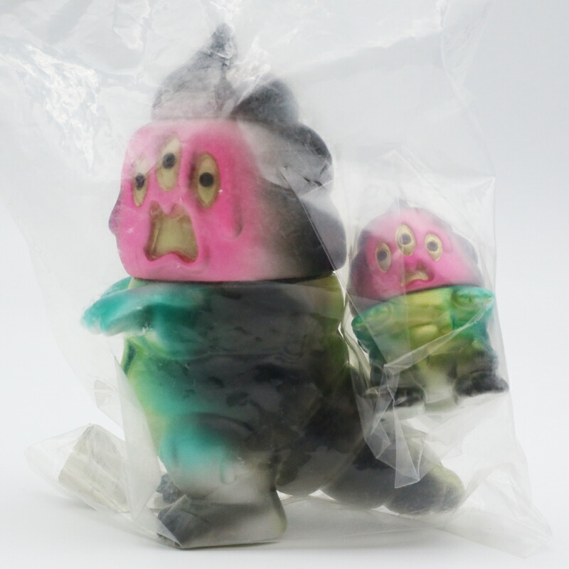 楽天市場】ART JUNKIE(アートジャンキー) とぐろ怪獣シットン