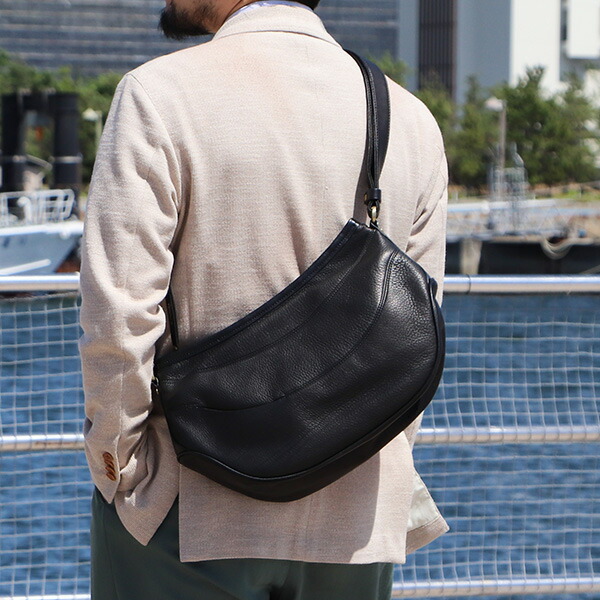 楽天市場】フラソリティ キップレザー キャタピラーショルダーS FF-202