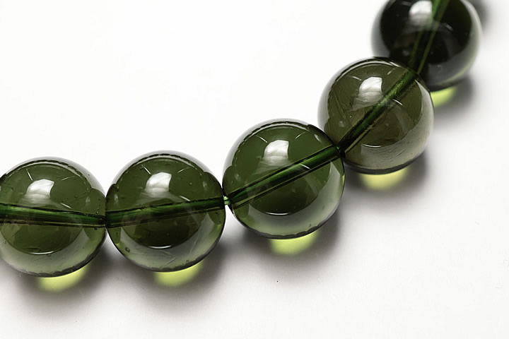 モルダバイト ブレス 5.6ミリ 鑑別書付き オールドストック