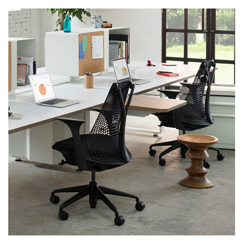 楽天市場】ハーマンミラー セイルチェア 肘付き（正規品 HermanMiller
