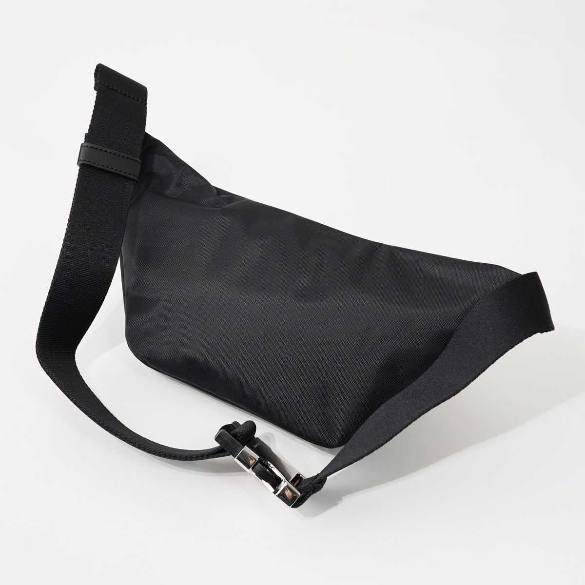 楽天市場】MARC JACOBS マークジェイコブス ボディバッグ THE BIKER