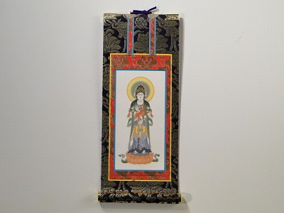 楽天市場】掛け軸 上仕立て 20代 絹本紙 観世音菩薩（観音） : 仏壇