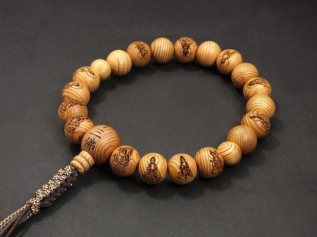 楽天市場】【数珠】『屋久杉／十三佛彫り』18玉男性用数珠京念珠（正絹