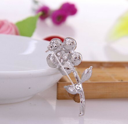 楽天市場】スワロフスキー ブローチ フラワー : Aquarius